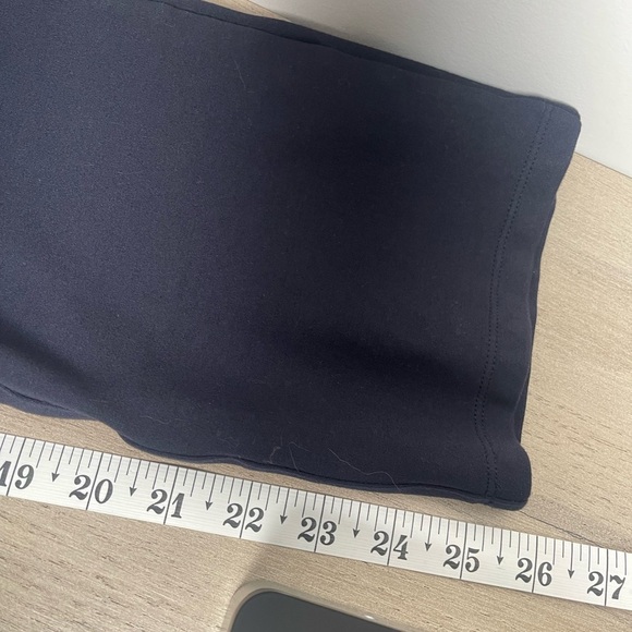 Quince | Navy Ponte Stretch Knit Straight Leg Pant Medium Petite Office Travel - Picture 4 of 7